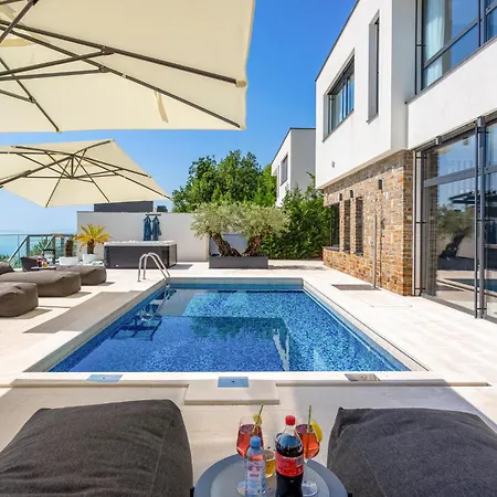 Holiday home Lovely In With Wifi Opatija