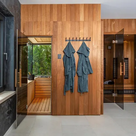 Amazing In With Sauna Nyaraló Abbázia