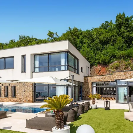 Holiday home Lovely In With Wifi Opatija